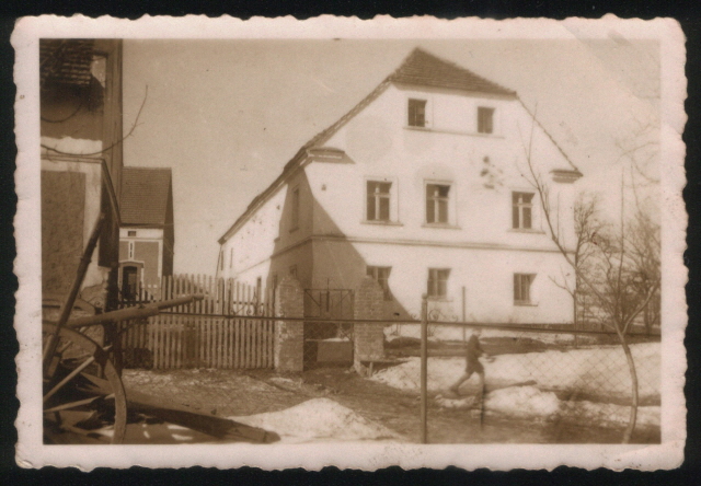 Wohnhaus Gut Barisch in Willwitz um 1944.